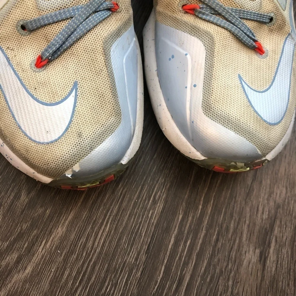 Nike Lebron 13 Christmas Edition Basketball Shoes